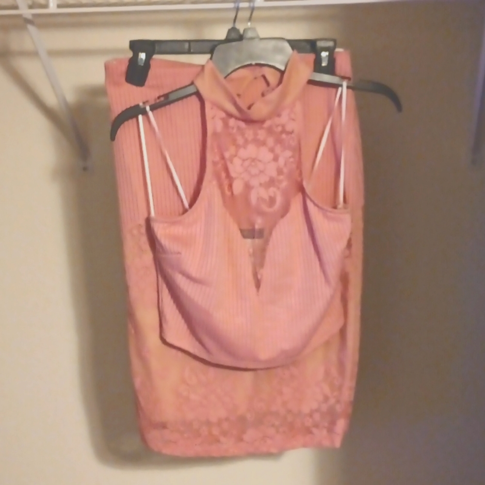 Two piece Lace Rose gold Outfit Kim Cine